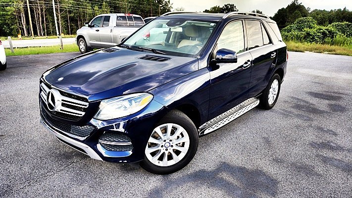 Used 2016 Mercedes-Benz GLE 300d 4MATIC image 3