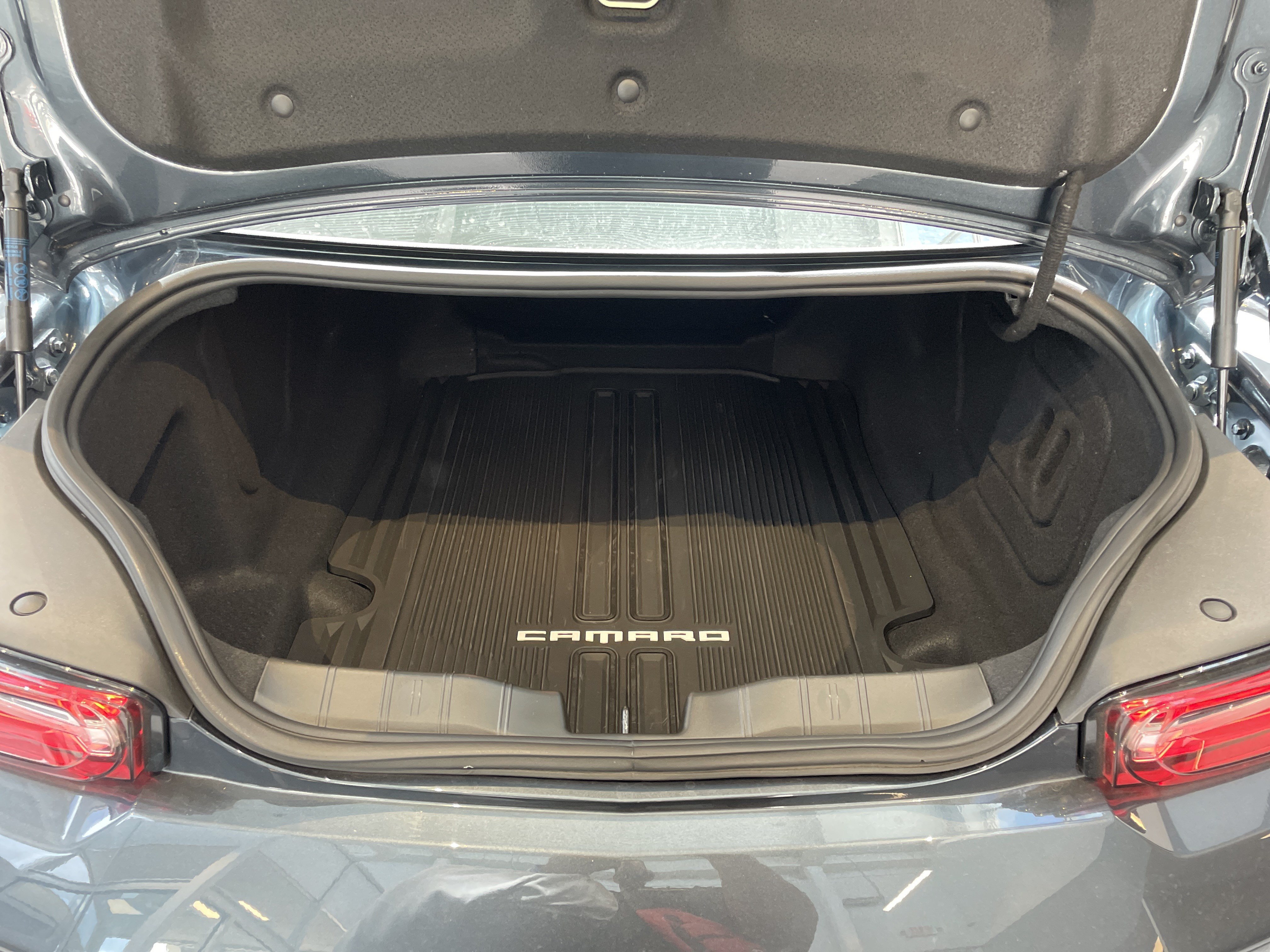 Used 2023 Chevrolet Camaro SS RWD image 36