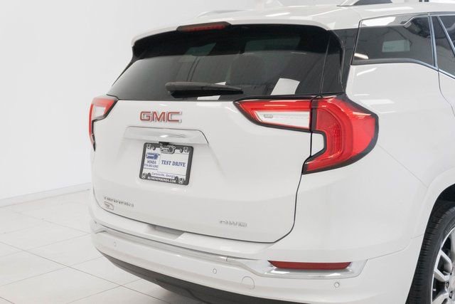 Used 2023 GMC Terrain Denali image 10