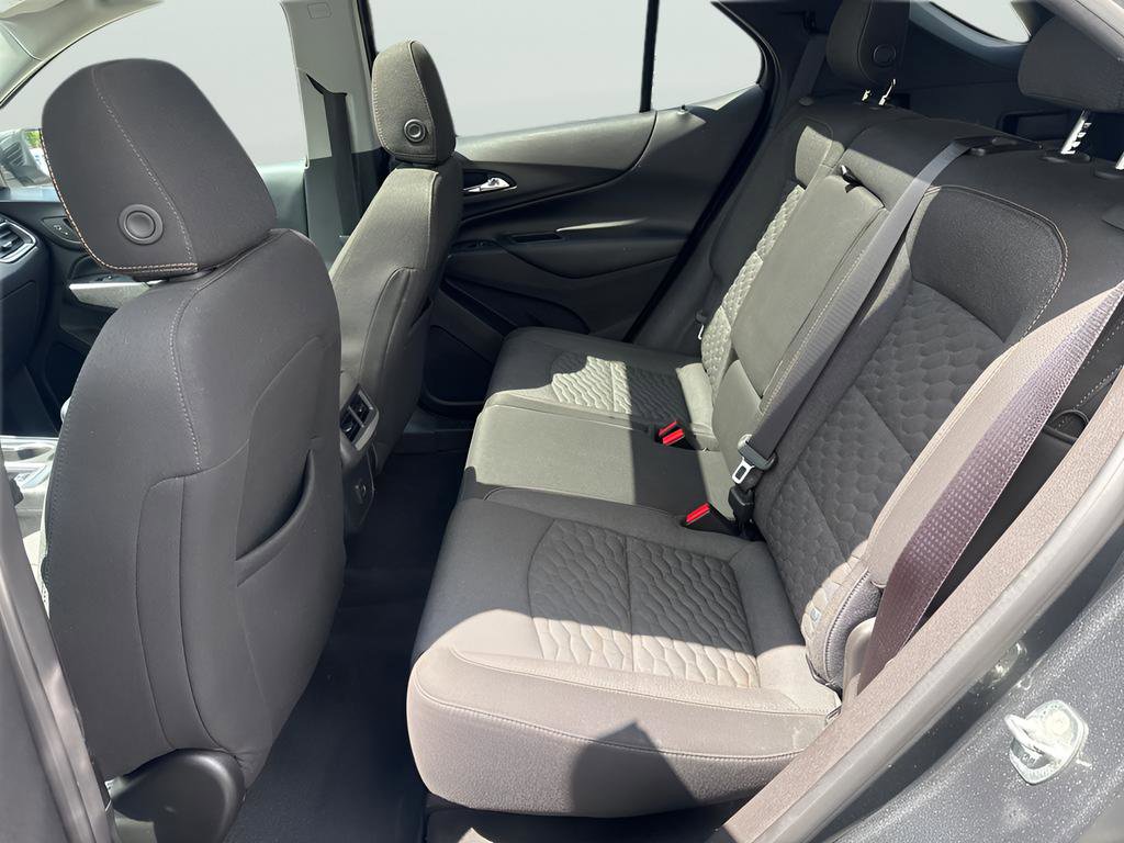 Used 2019 Chevrolet Equinox LT w/ Sun & Navigation Package AWD/4WD image 9