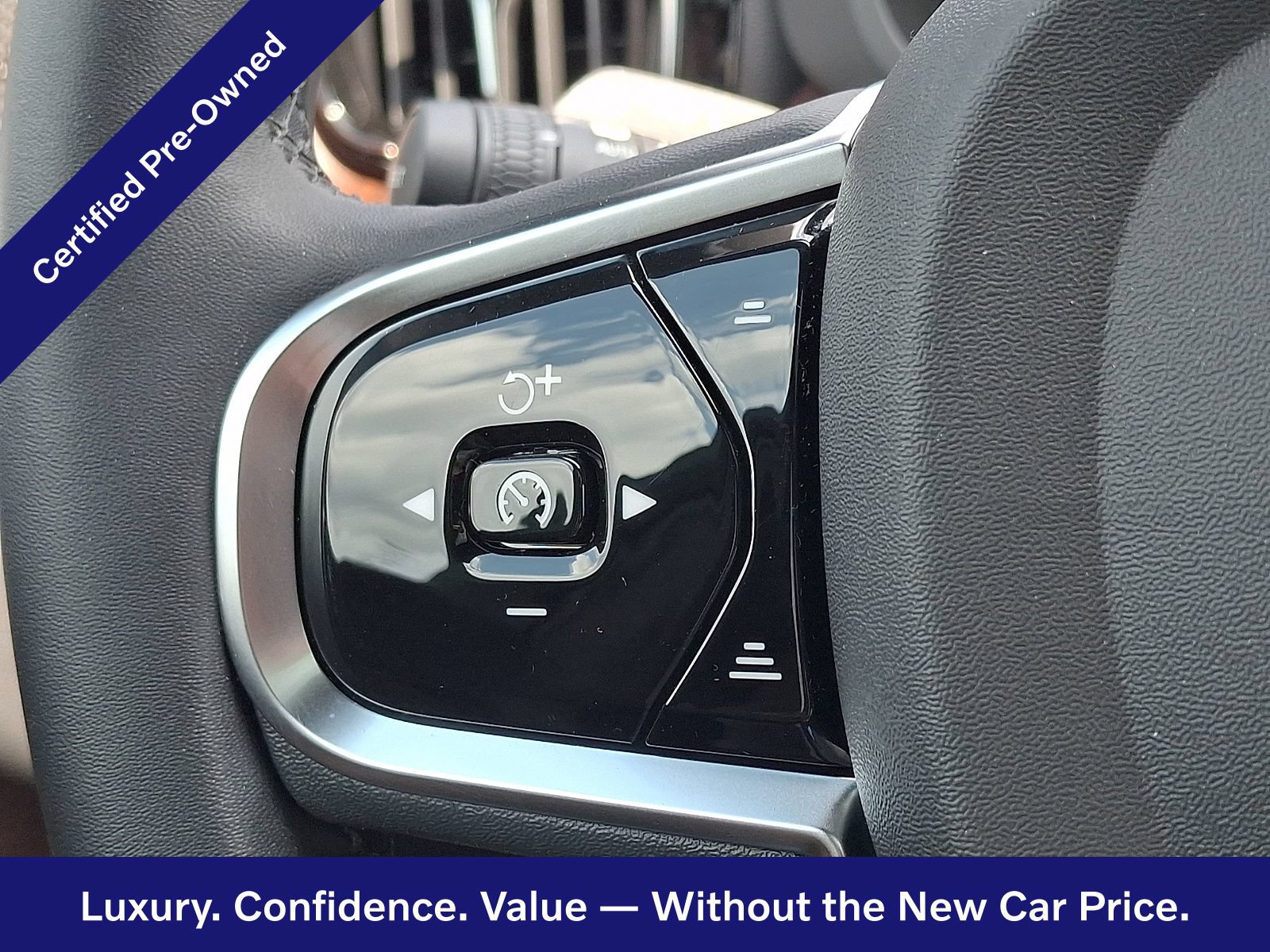 Certified 2024 Volvo XC60 B5 Plus w/ Protection Package Premier AWD/4WD image 22