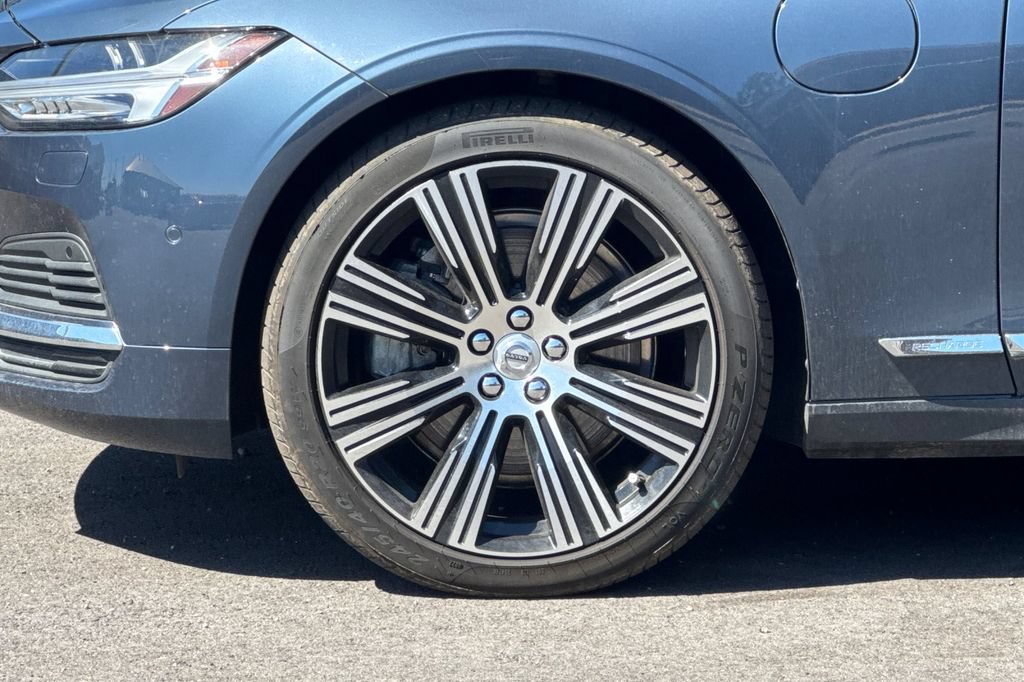 Used 2024 Volvo S90 T8 Ultimate AWD/4WD image 30