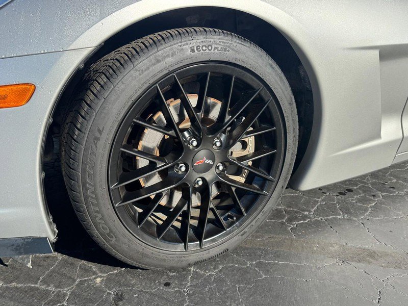 Used 2005 Chevrolet Corvette Coupe w/ Preferred Equipment Group image 8