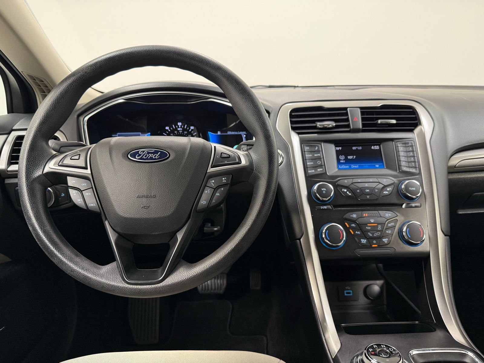 Used 2018 Ford Fusion S FWD image 19