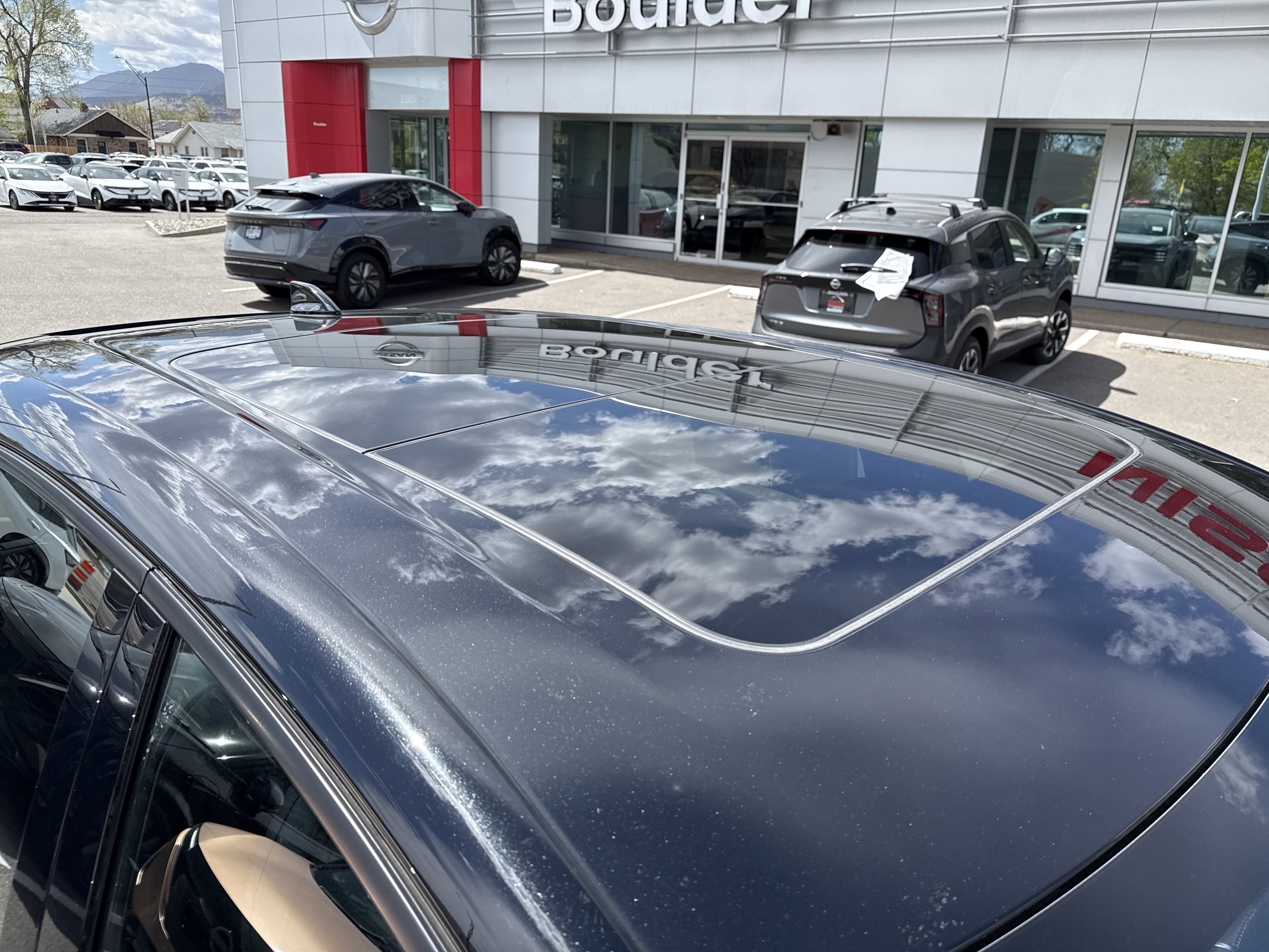 Certified 2024 Nissan Ariya AWD image 11