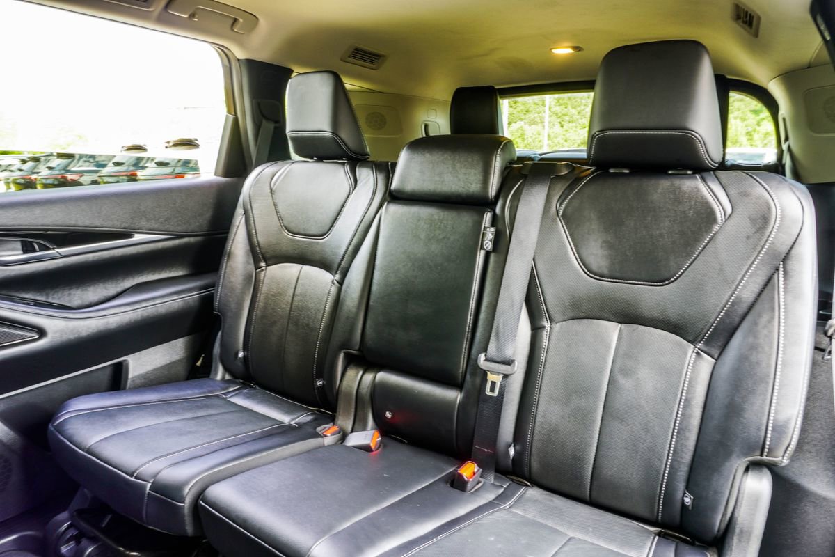 Certified 2024 INFINITI QX60 Pure image 36