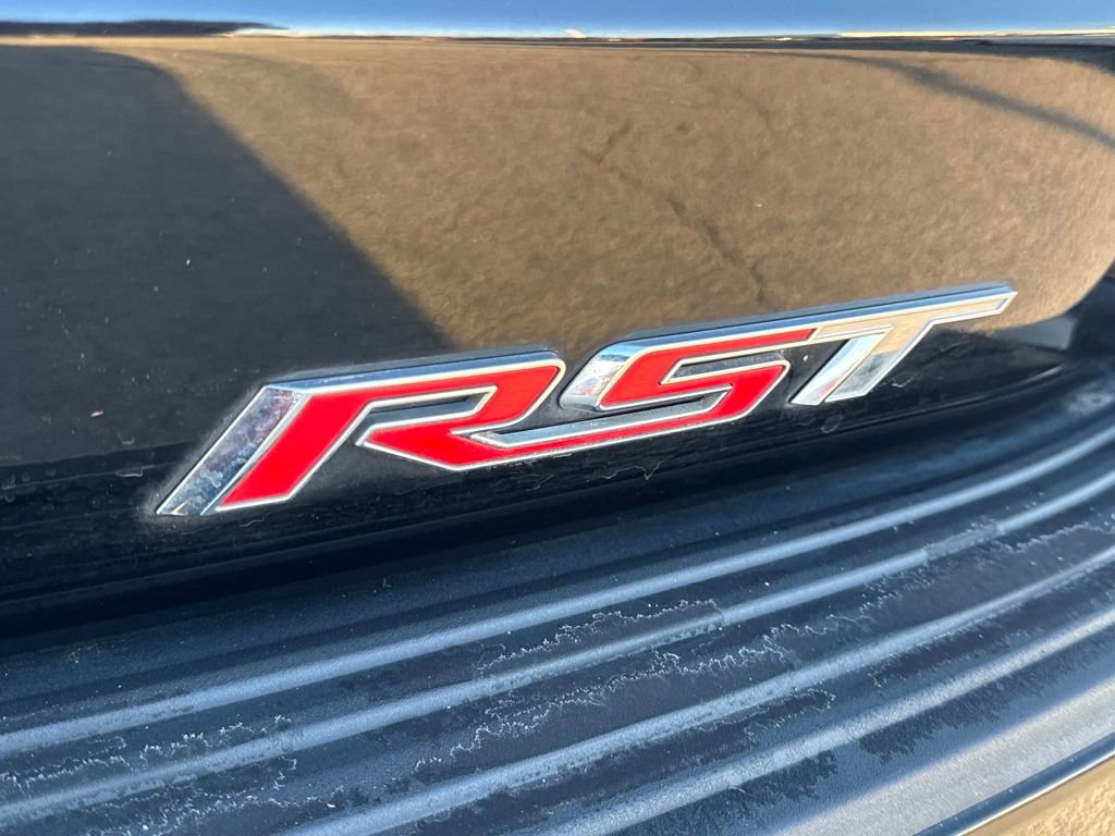 Used 2021 Chevrolet Suburban RST image 9