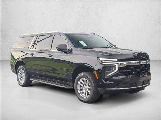 New 2026 Chevrolet Suburban LS w/ LPO, Dark Essentials Package RWD image 7