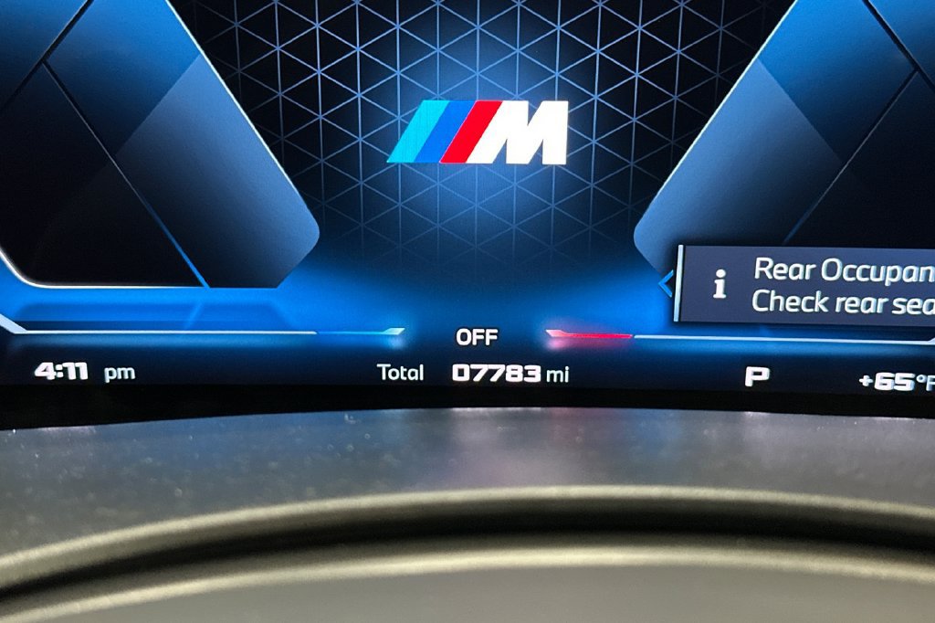 Certified 2025 BMW X7 M60i AWD/4WD image 32