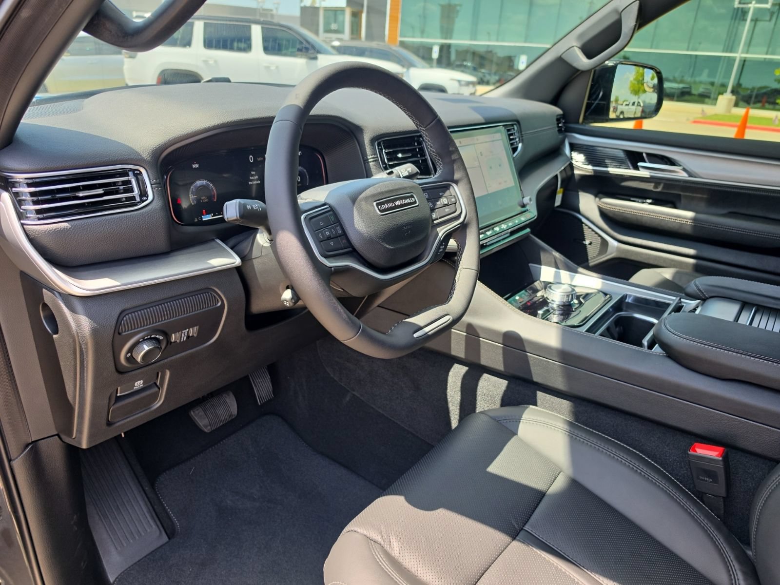 New 2026 Jeep Grand Wagoneer 4WD image 10
