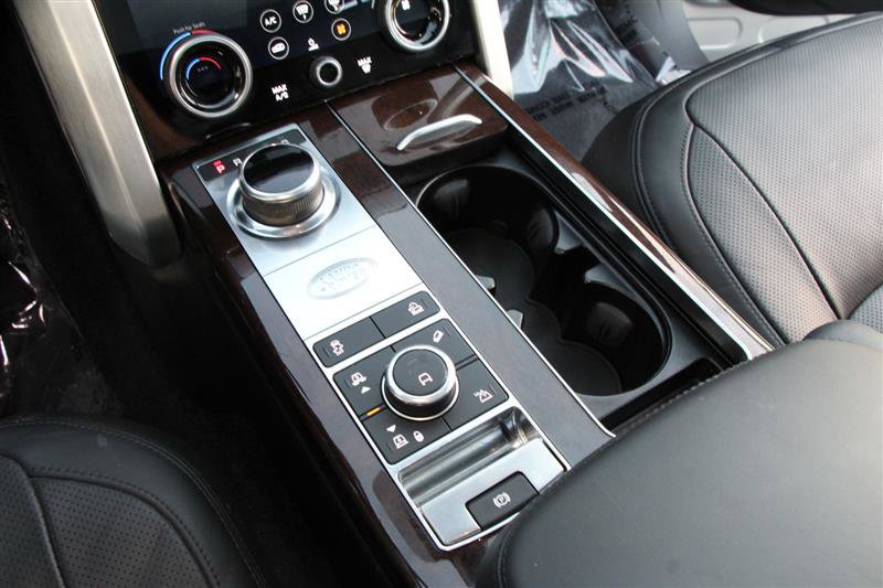 Used 2020 Land Rover Range Rover HSE AWD/4WD image 30