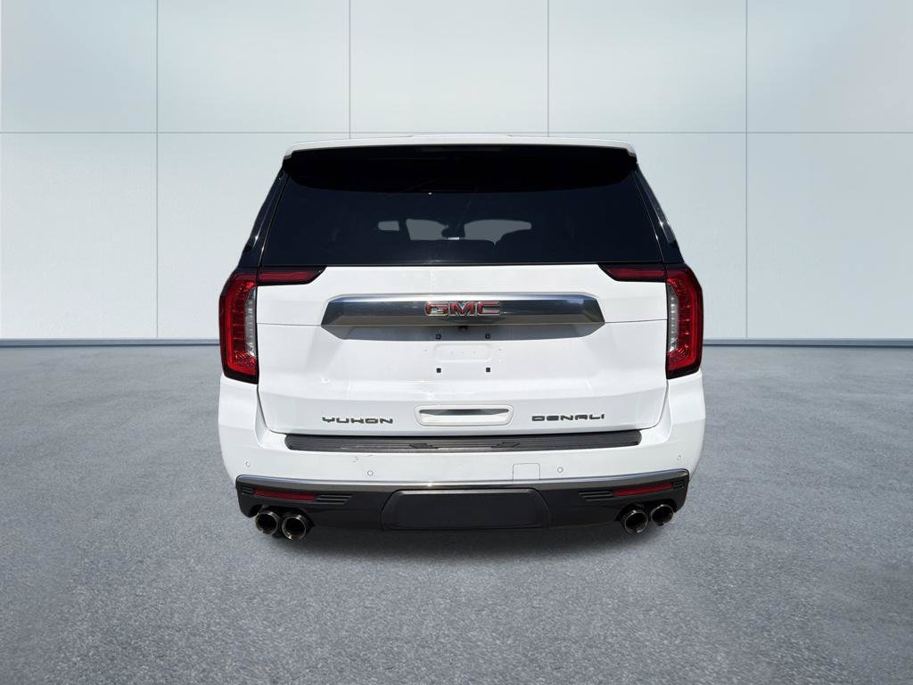 Used 2023 GMC Yukon Denali AWD/4WD image 6