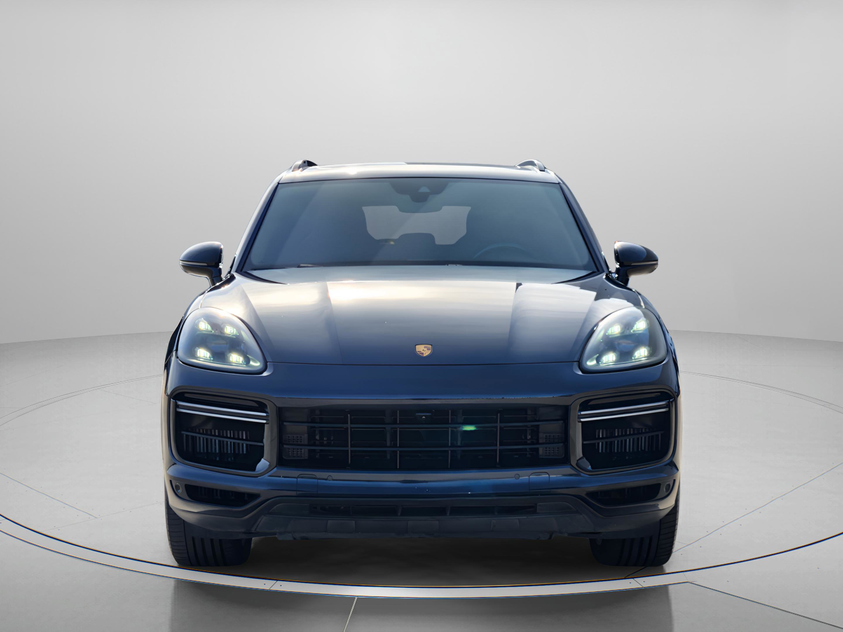 Used 2019 Porsche Cayenne Turbo image 6