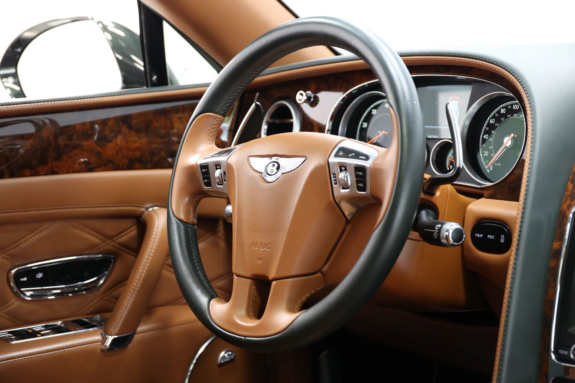 Used 2016 Bentley Flying Spur W12 AWD/4WD image 92