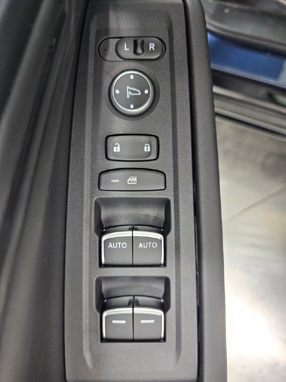 New 2025 Honda Accord EX-L image 18