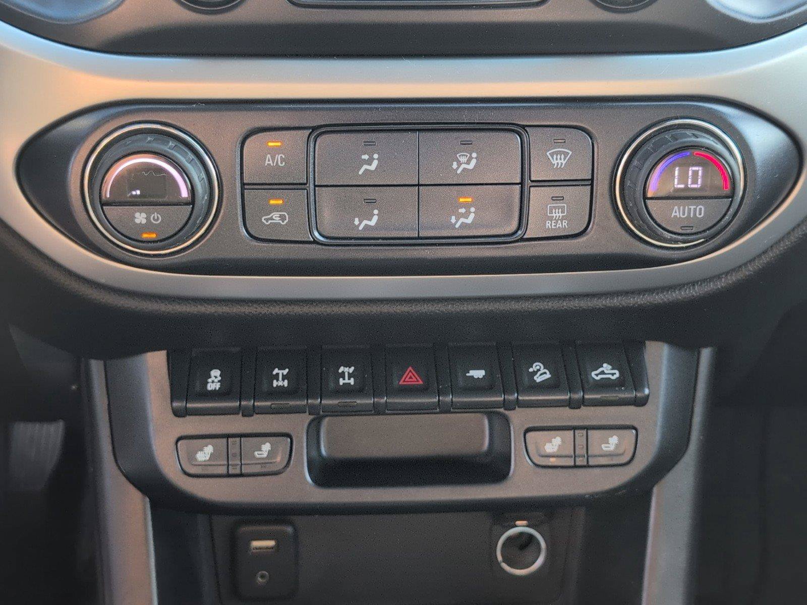Used 2017 Chevrolet Colorado ZR2 AWD/4WD image 23