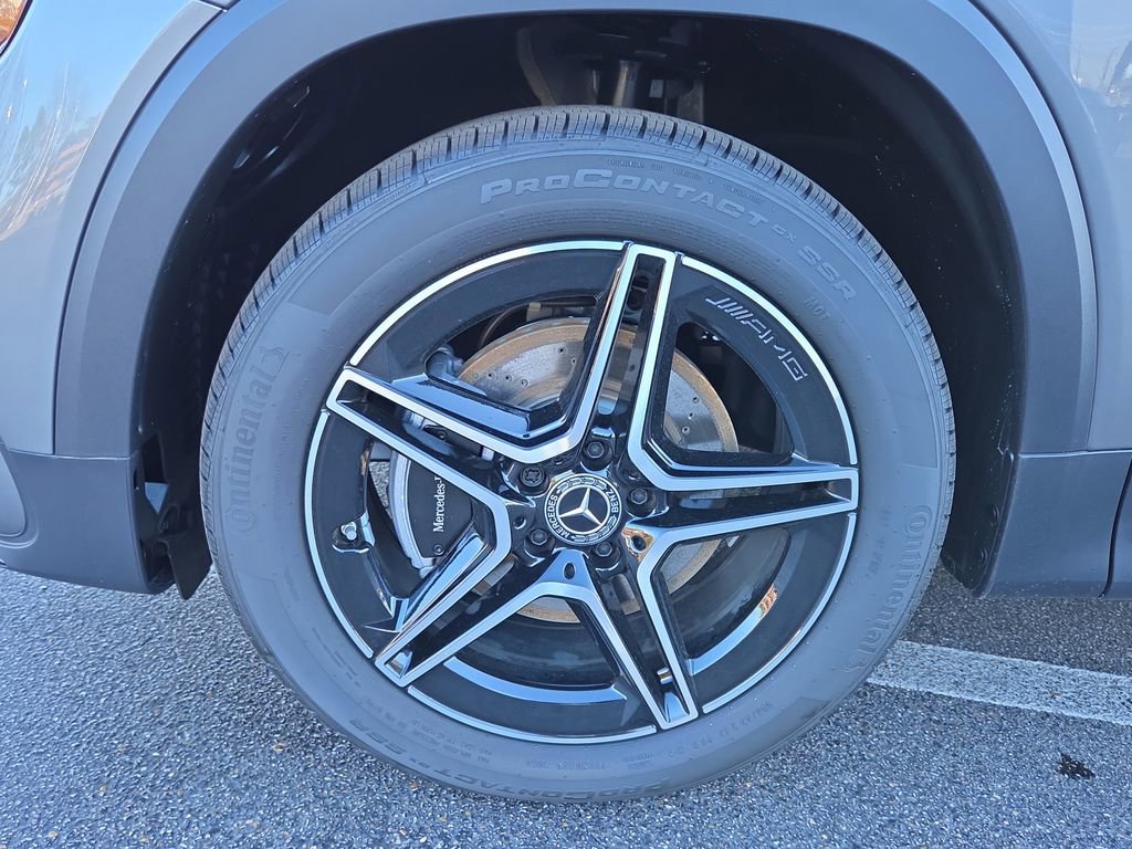 Used 2026 Mercedes-Benz GLB 250 GLB 250 image 9