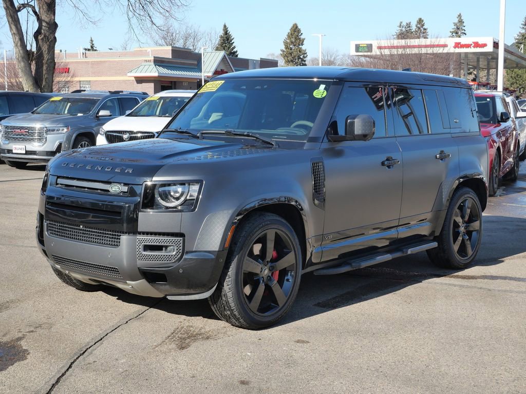 Used 2024 Land Rover Defender 110 Carpathian Edition image 4