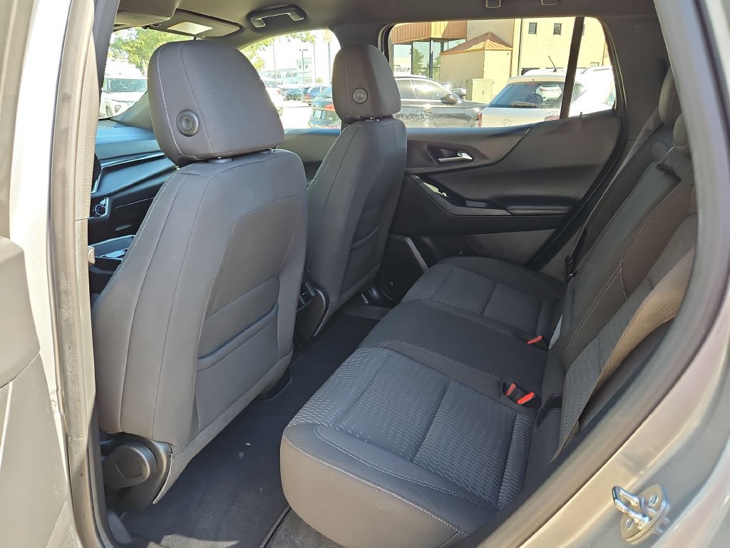 Used 2025 Chevrolet Equinox LT AWD/4WD image 25