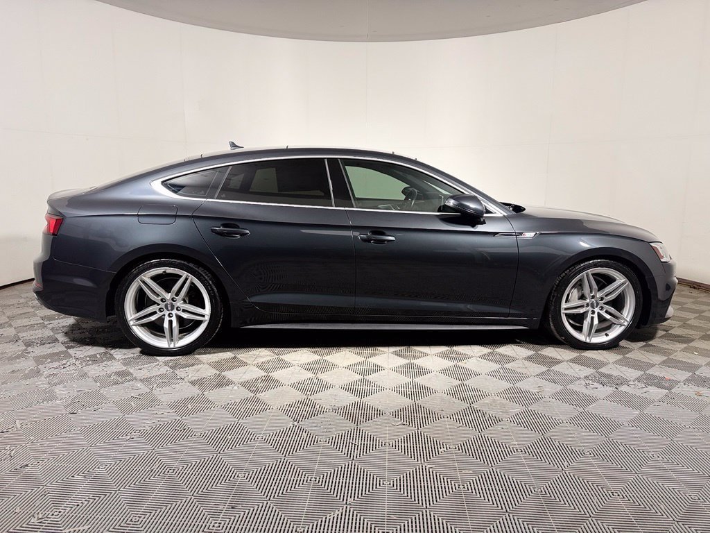 Used 2019 Audi A5 2.0T Premium Plus w/ Premium Plus AWD/4WD image 8