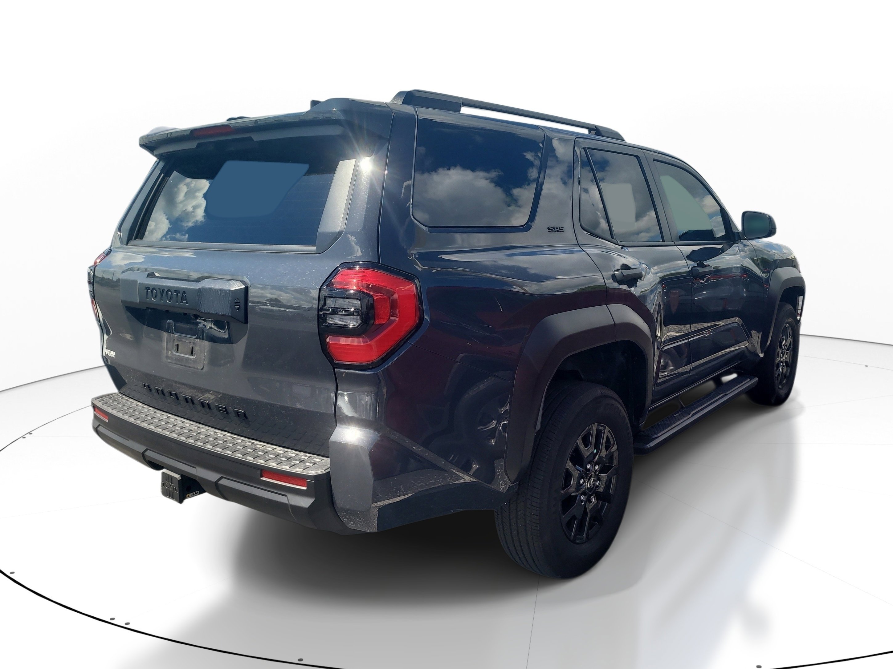 Used 2025 Toyota 4Runner SR5 AWD/4WD image 7