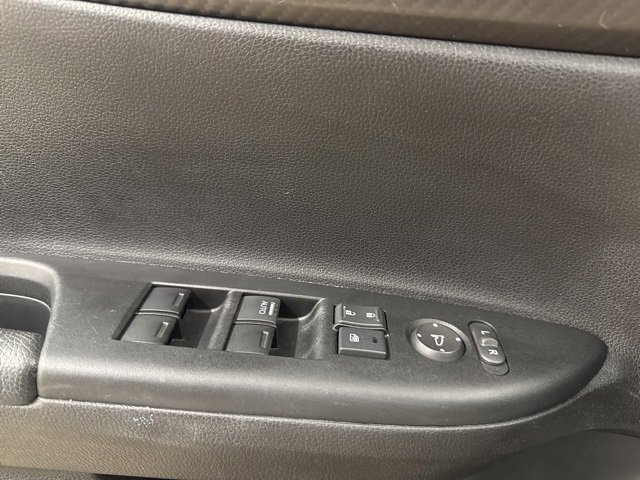 Used 2016 Honda Accord Sport image 28