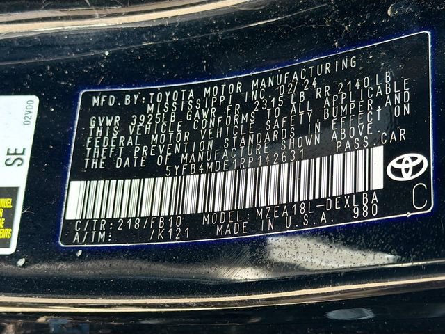 Used 2024 Toyota Corolla LE image 39