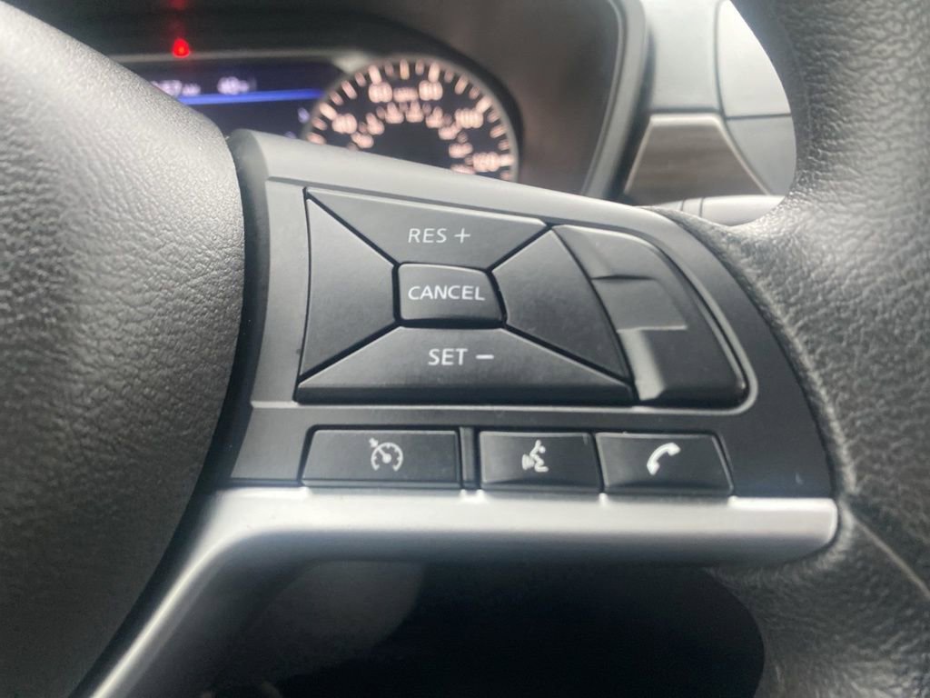 Used 2024 Nissan Altima 2.5 SV image 18