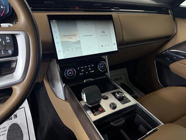 Certified 2023 Land Rover Range Rover SE image 36