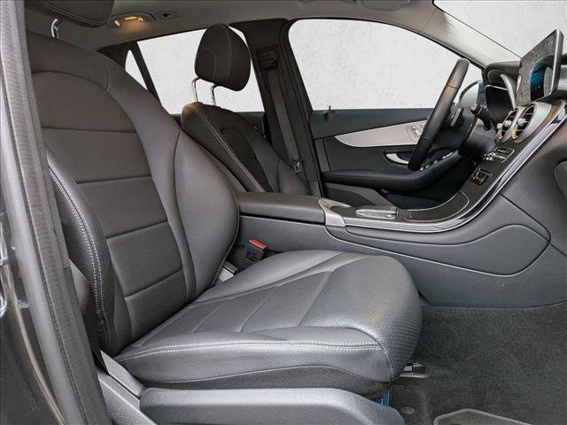 Used 2022 Mercedes-Benz GLC 300 image 22