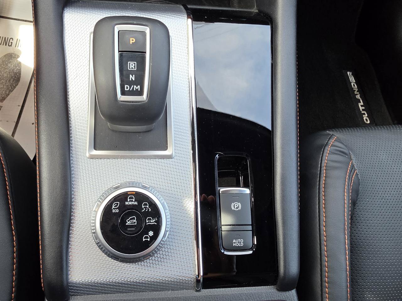 Used 2022 Mitsubishi Outlander SEL FWD image 25
