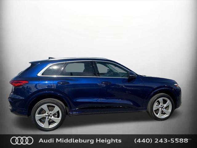 Certified 2025 Audi Q5 Premium Plus image 10