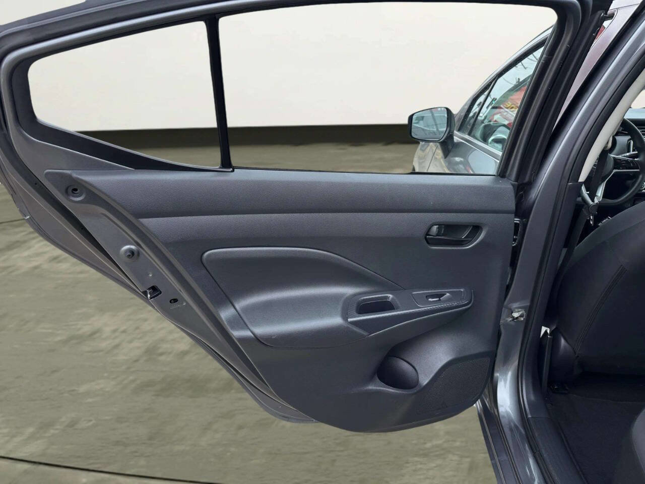 Used 2021 Nissan Versa S FWD image 12