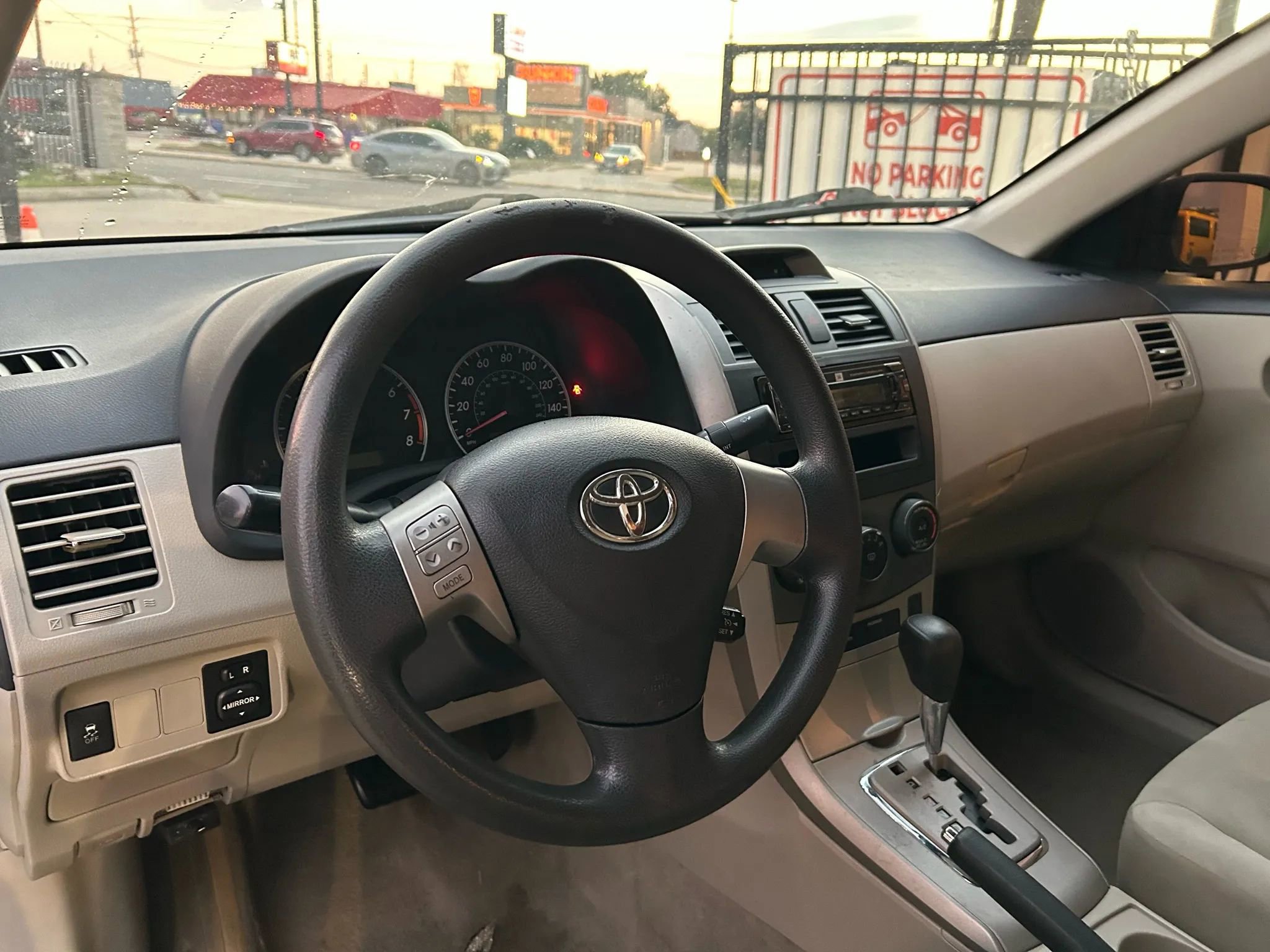 Used 2012 Toyota Corolla LE image 11