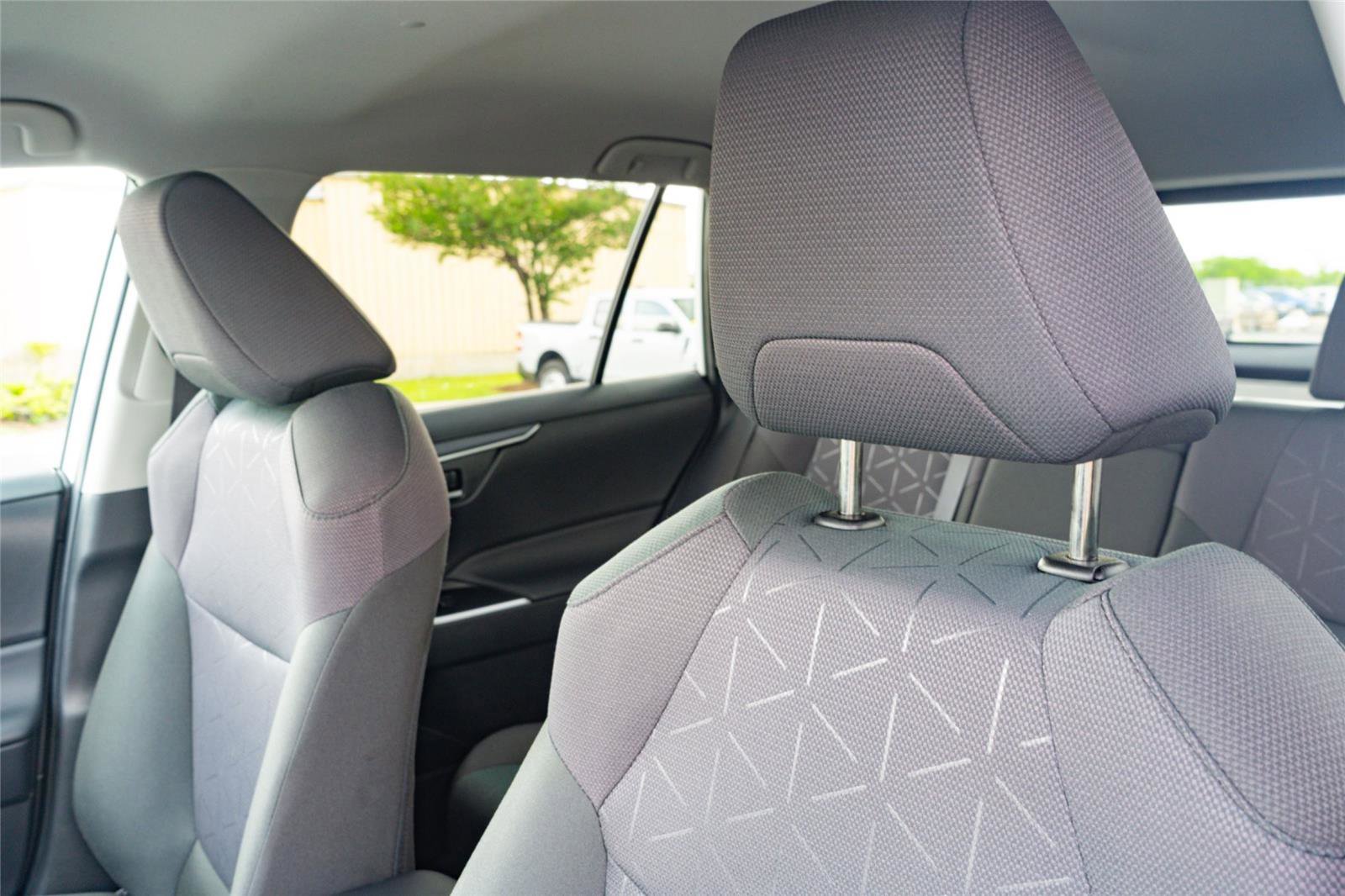 Used 2025 Toyota RAV4 XLE w/ Weather Package FWD image 11