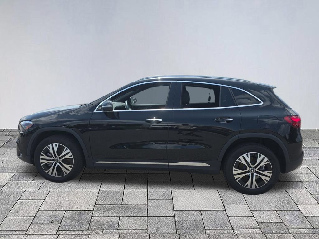 Certified 2025 Mercedes-Benz GLA 250 image 4