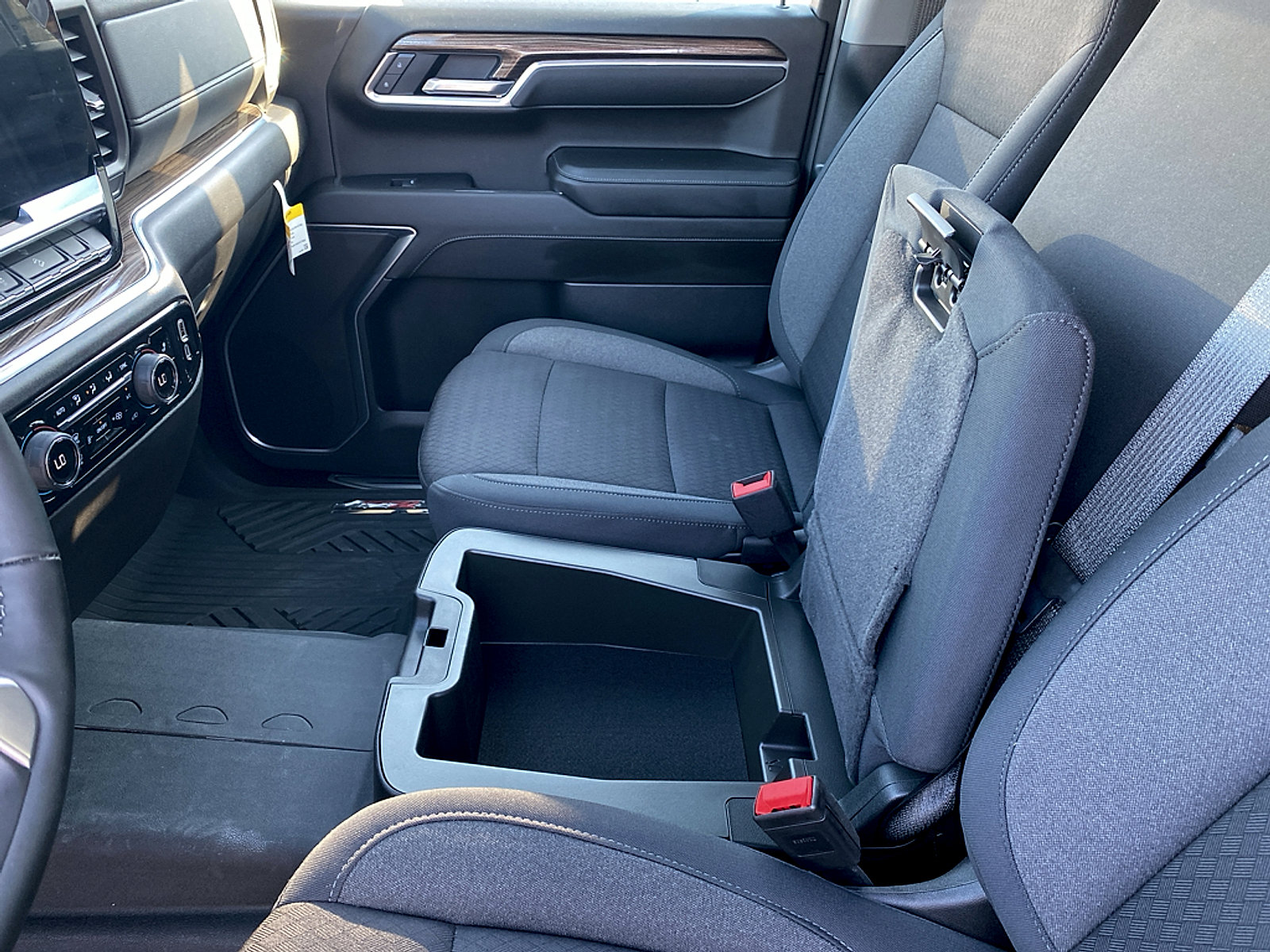 New 2025 Chevrolet Silverado 1500 LT AWD/4WD image 27