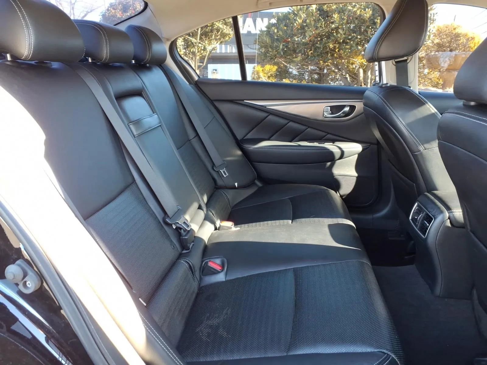 Used 2019 INFINITI Q50 Sport w/ Cargo Package (L96) AWD/4WD image 13