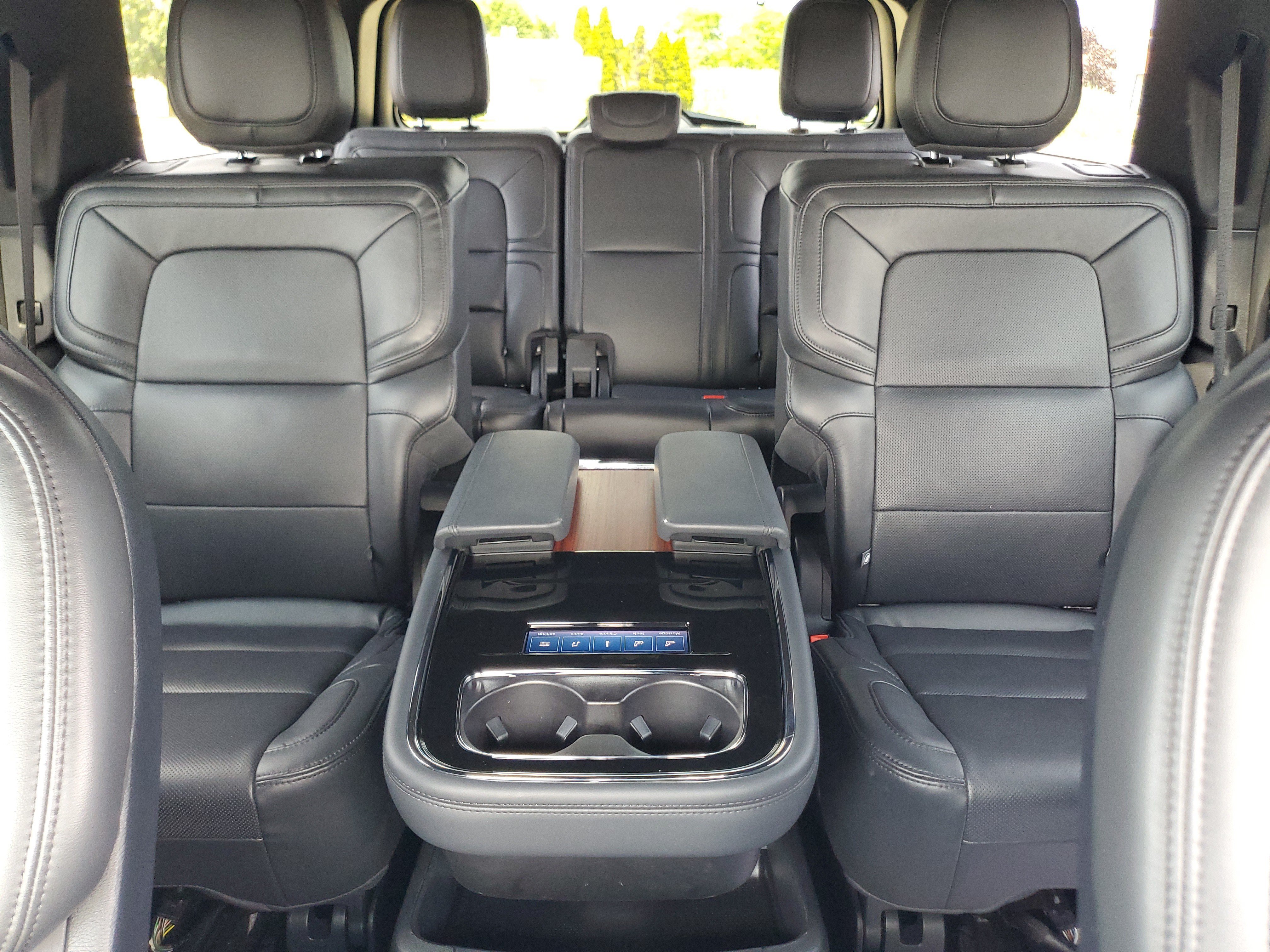 Used 2024 Lincoln Navigator Reserve AWD/4WD image 19