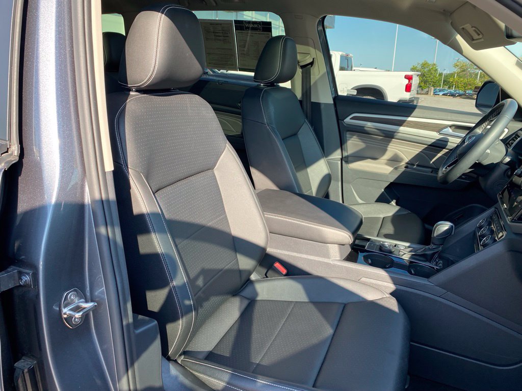 Used 2023 Volkswagen Atlas SE AWD/4WD image 30