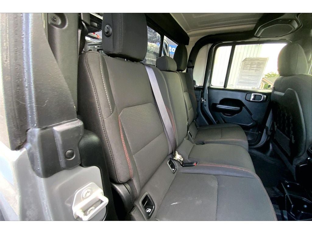 Used 2020 Jeep Gladiator Rubicon AWD/4WD image 28