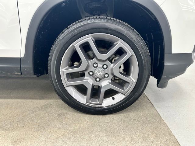 Used 2023 Honda Passport EX-L image 21
