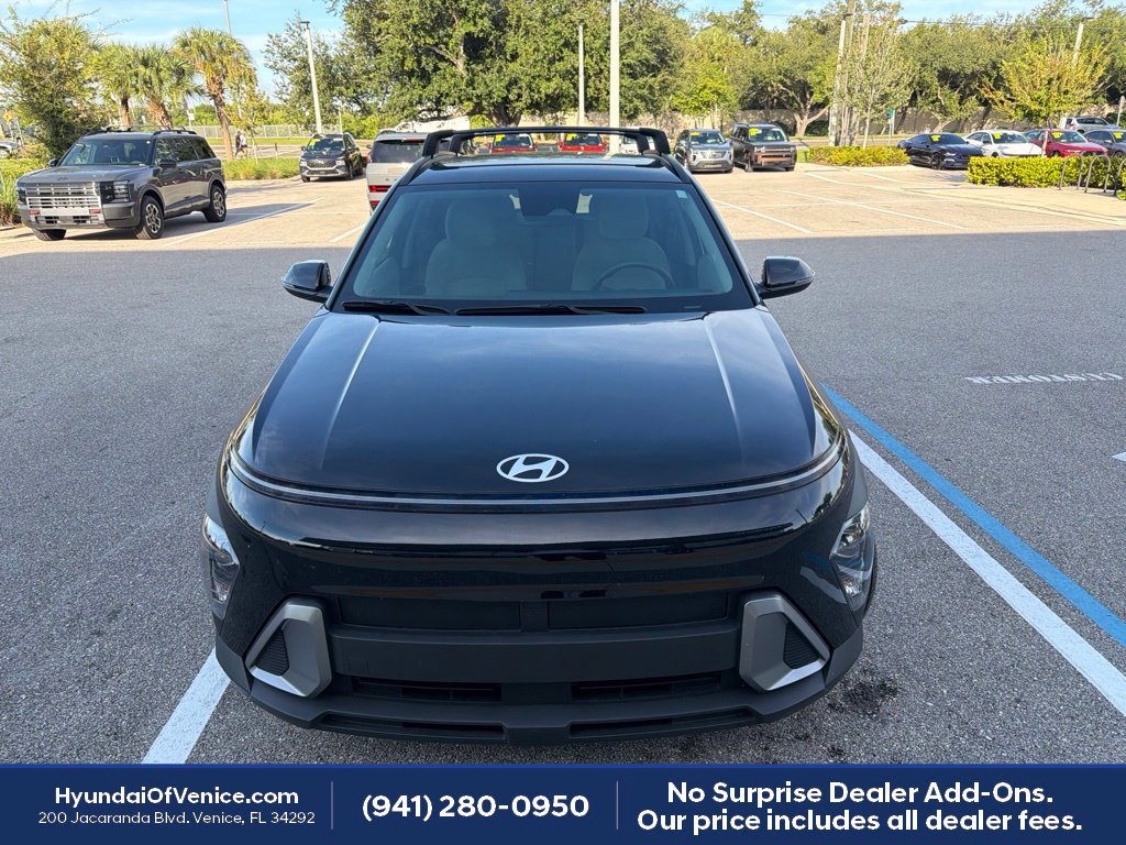Used 2025 Hyundai Kona SEL FWD image 9