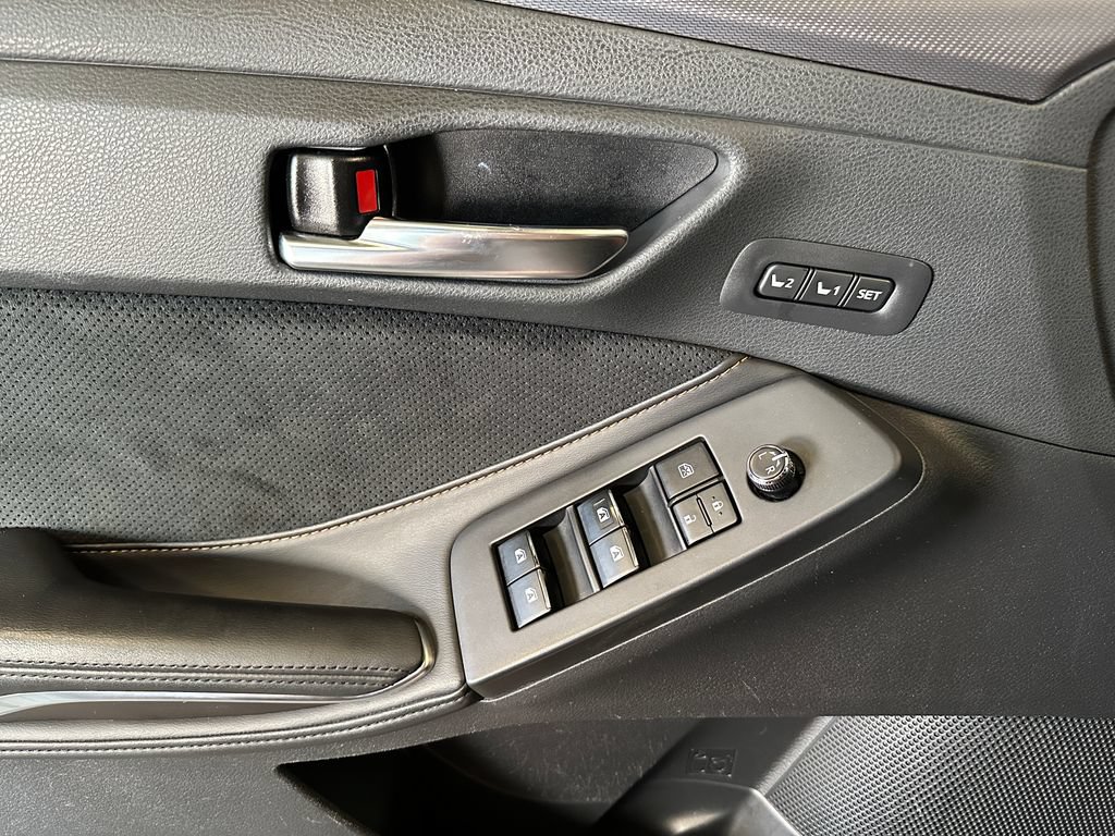 Used 2019 Toyota Avalon Touring w/ Advanced Safety Package FWD image 19