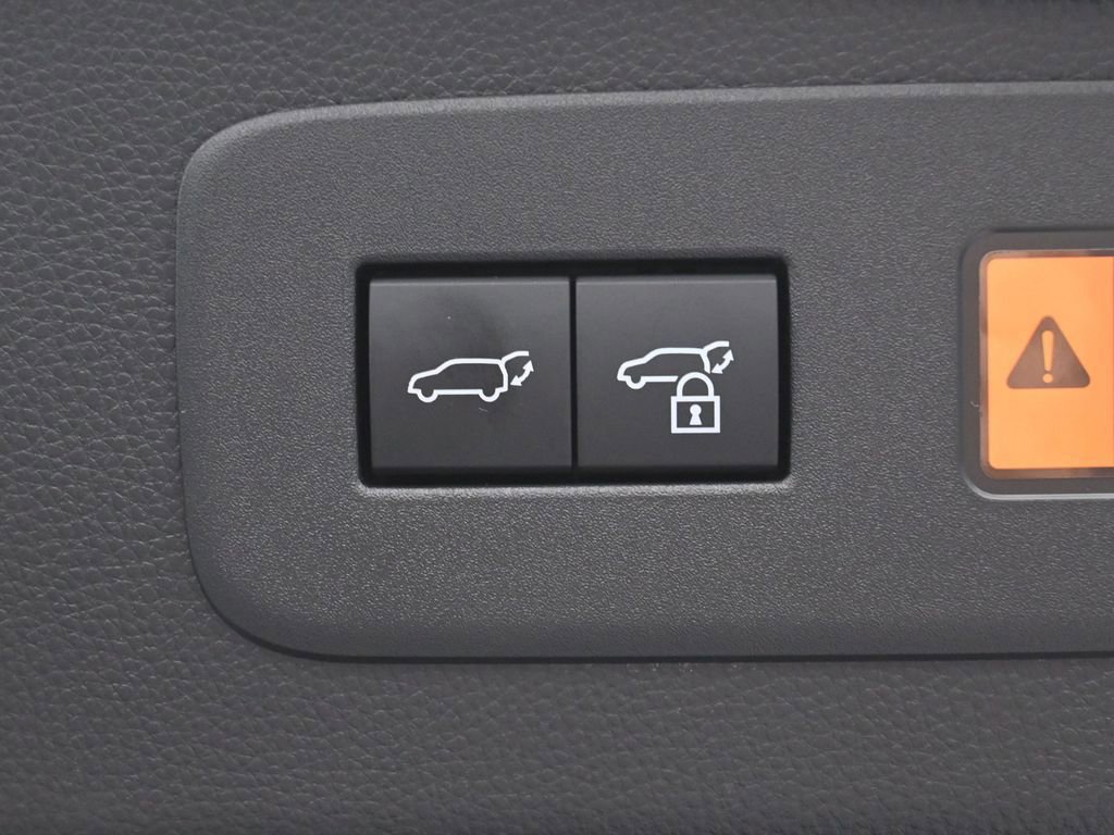 Certified 2025 Toyota Land Cruiser w/ Premium Package image 38