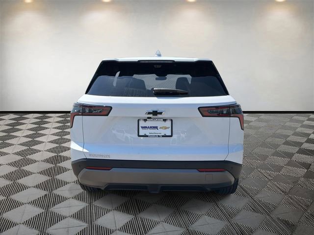 New 2026 Chevrolet Equinox LT w/ Safety and Technology Package FWD image 6