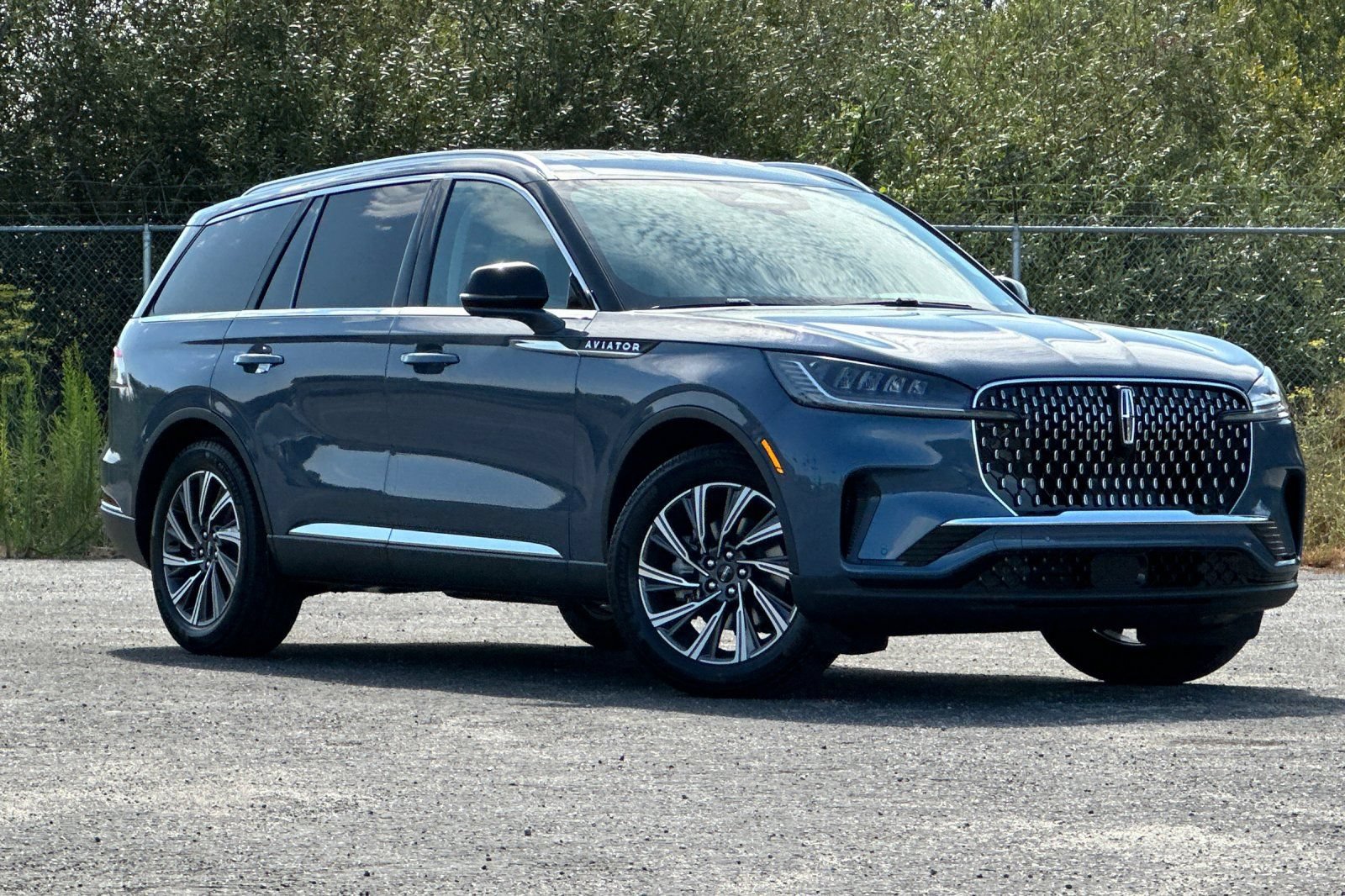 New 2026 Lincoln Aviator 2WD