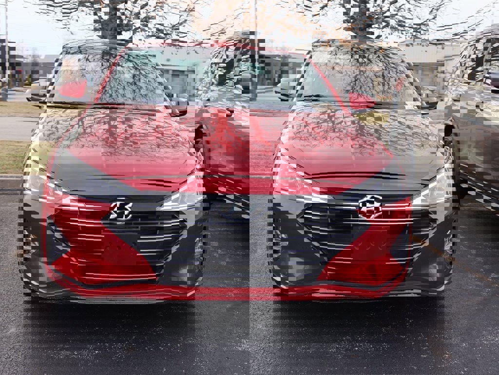 Used 2020 Hyundai Elantra SEL image 4