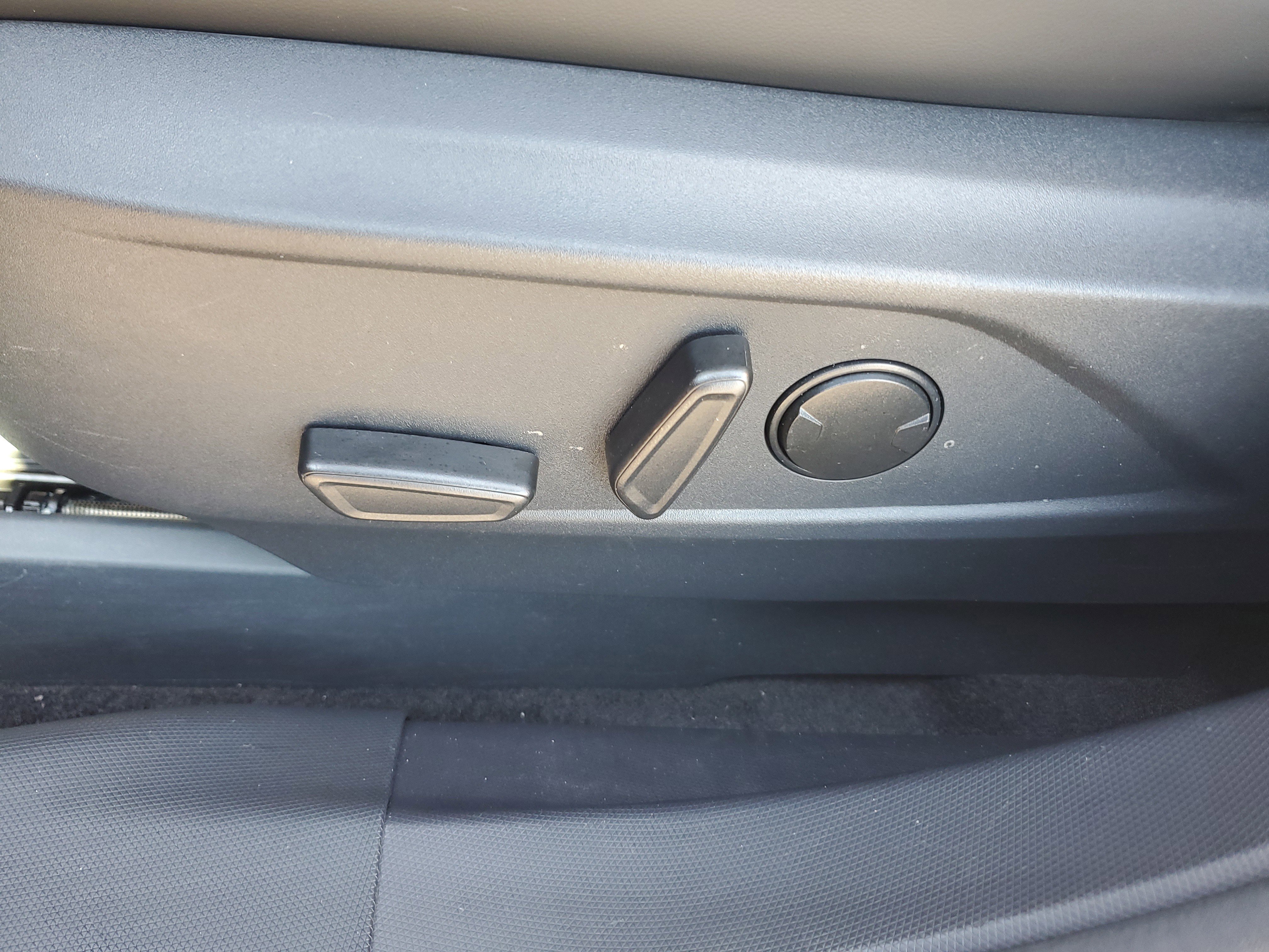 Used 2024 Ford Mustang Mach-E Premium image 12