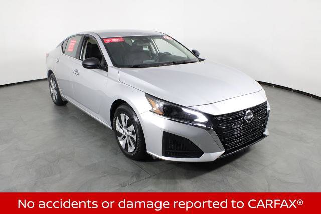 Certified 2024 Nissan Altima 2.5 S FWD image 5